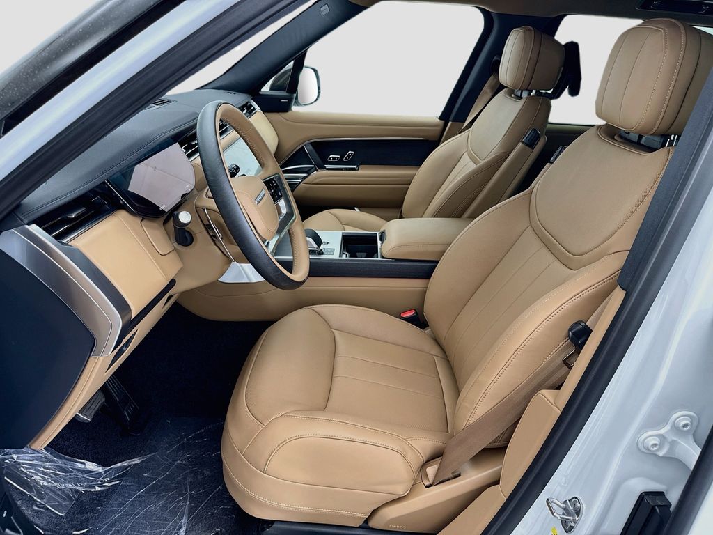 Thumbnail: 2026 Land Rover Range Rover - 18