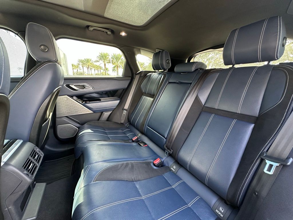 Thumbnail: 2019 Land Rover Range Rover Velar - 32