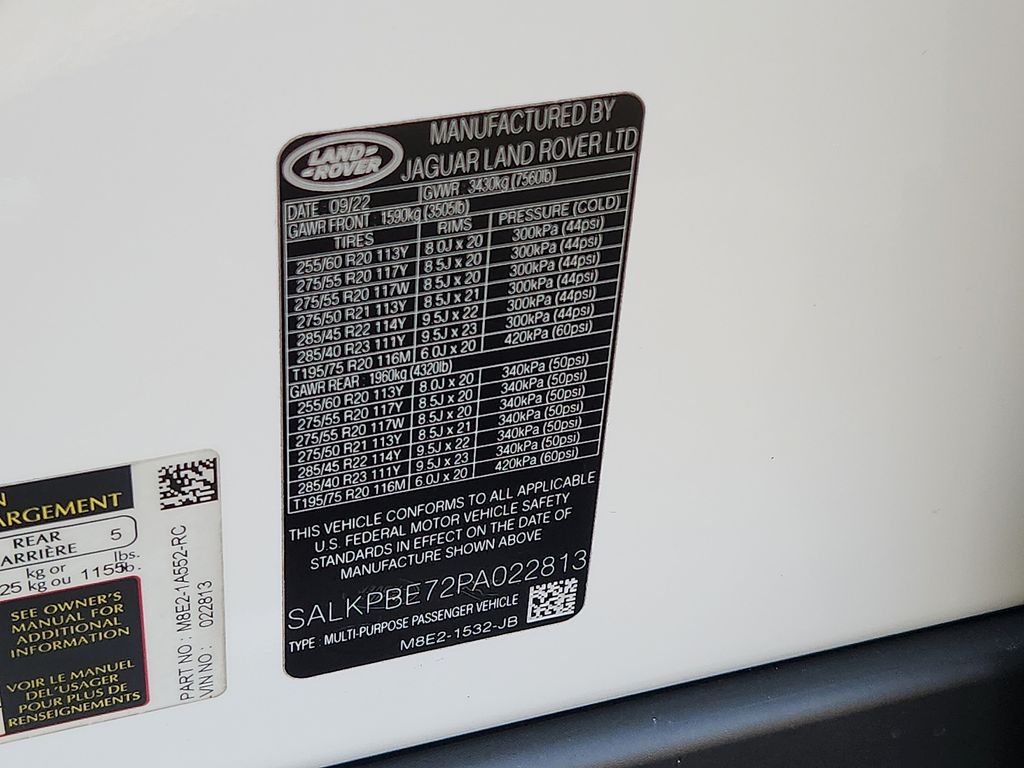 Thumbnail: 2023 Land Rover Range Rover - 28