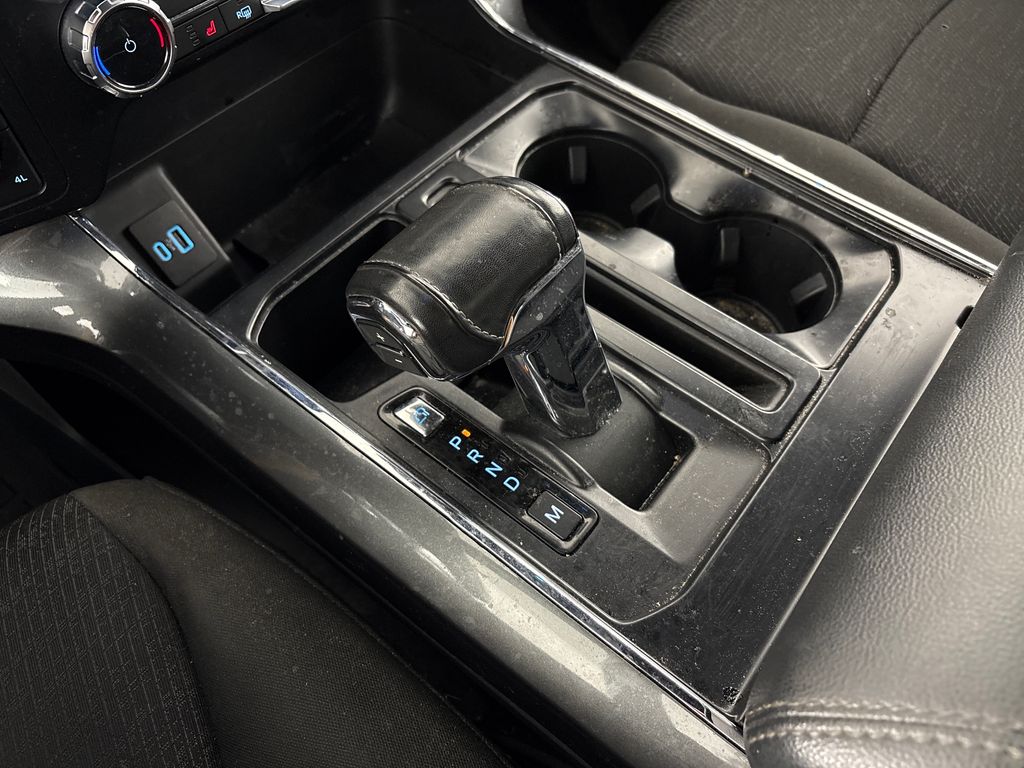 Certified Used 2023  Ford XL image 29