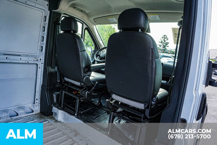 Used 2023 White Ram High Roof image 27