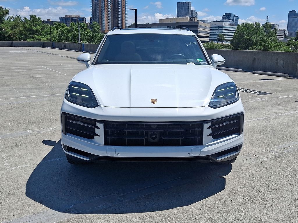 Thumbnail: 2025 Porsche Cayenne - 6