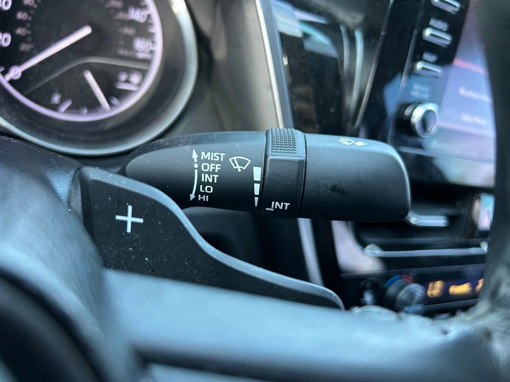 2023 Toyota Camry SE 21