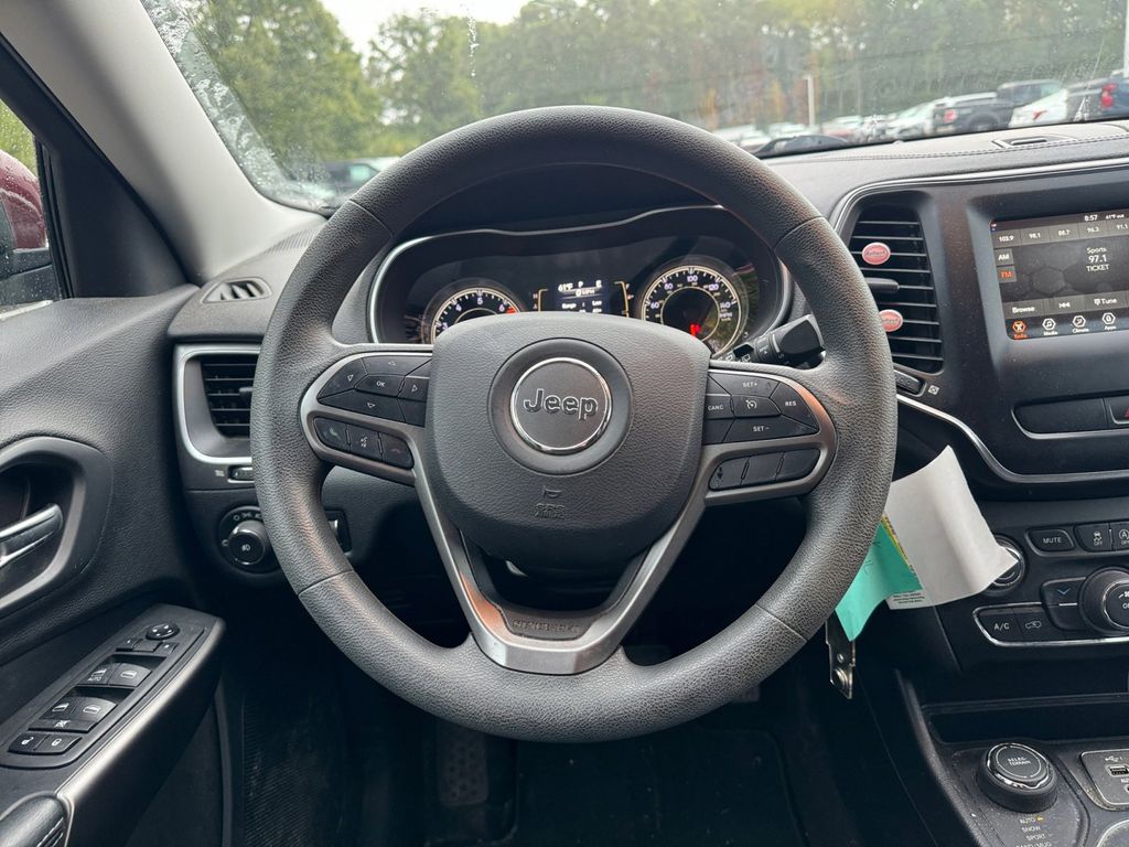 2019 Jeep Cherokee Latitude 11