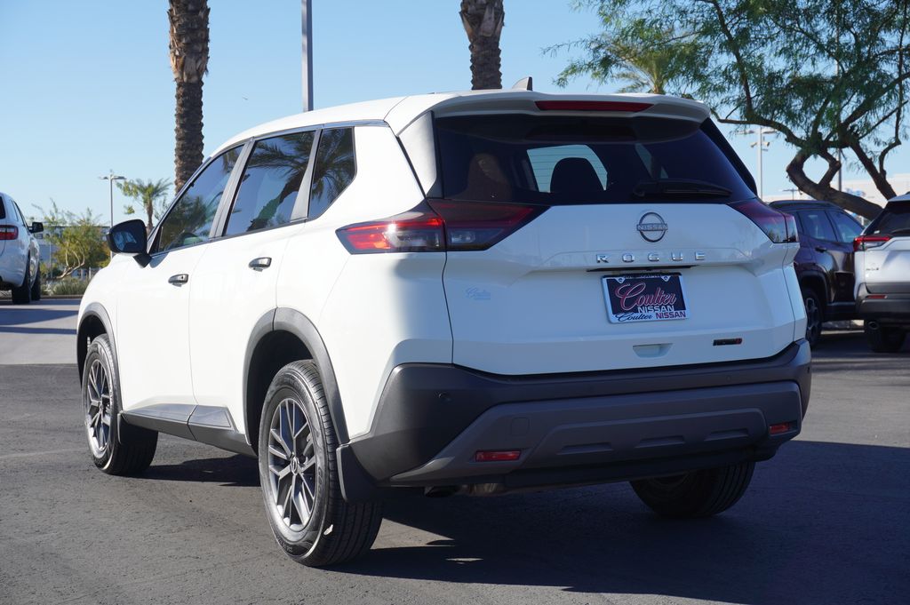 2022 Nissan Rogue S 3