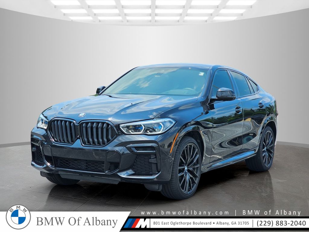 2022 BMW X6 xDrive40i AWD