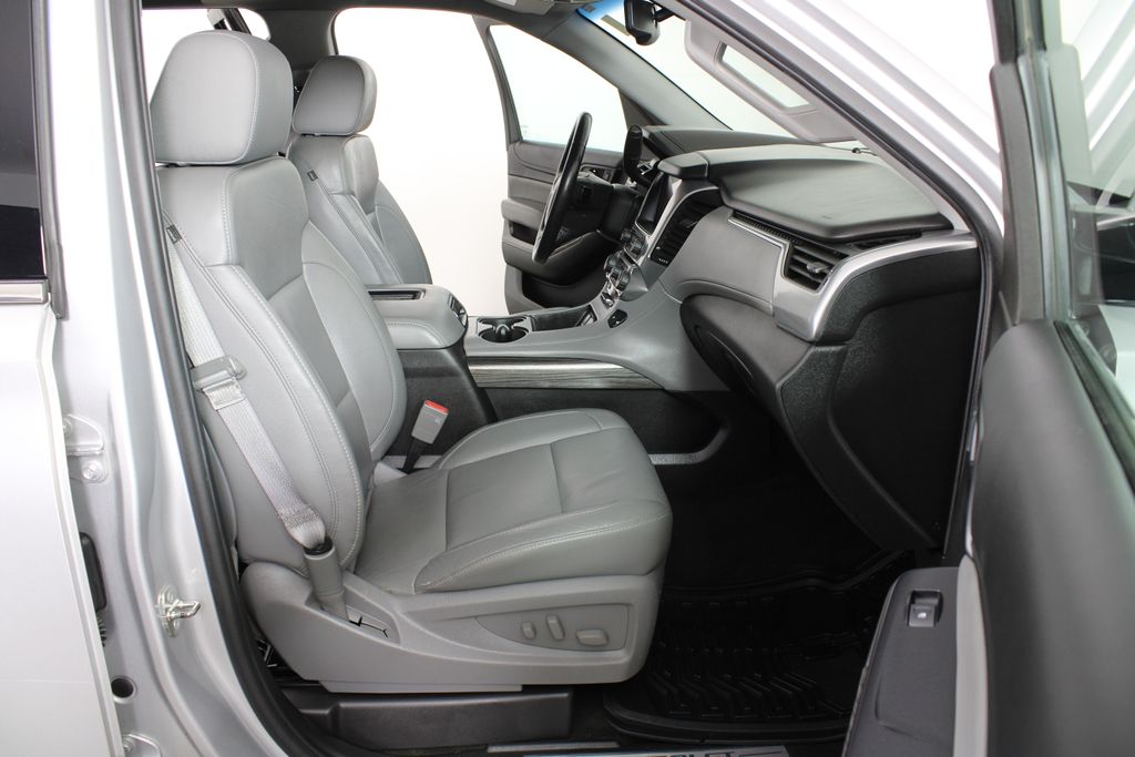 Used 2015 Chevrolet Suburban for sale in 