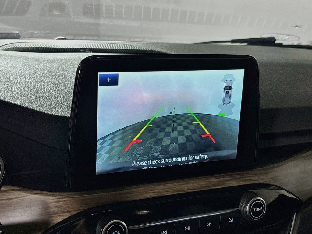 2020 Ford Escape Hybrid Titanium