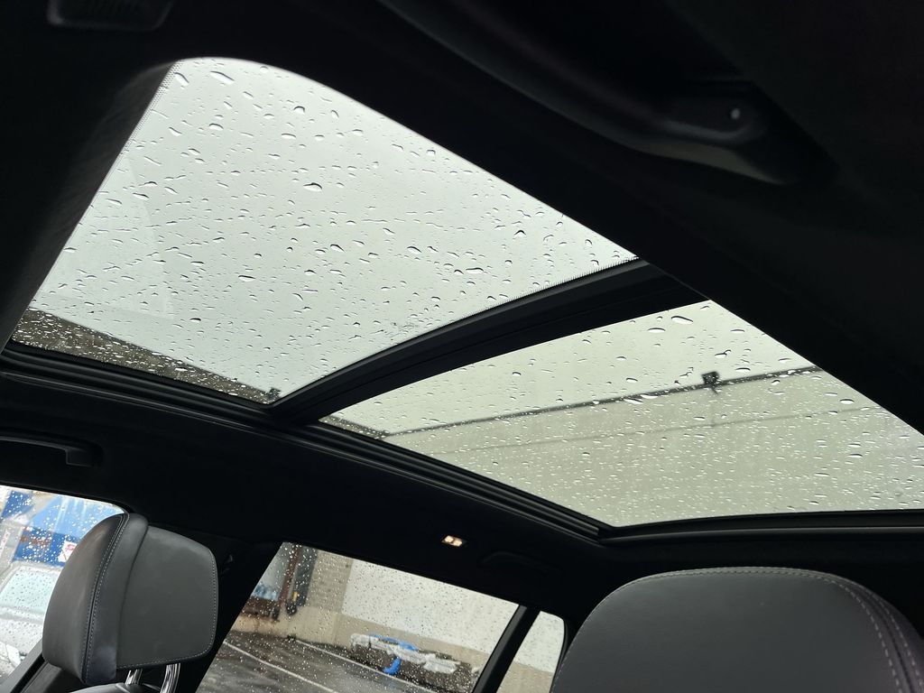 Thumbnail: 2023 BMW X7 - 22