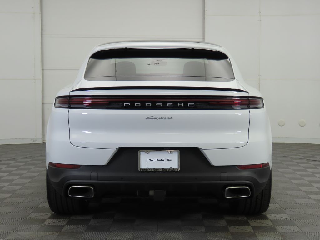 Thumbnail: 2025 Porsche  - 6