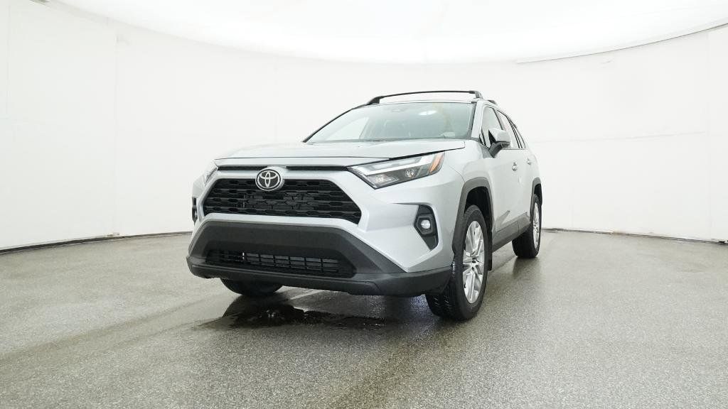 Thumbnail: 2025 Toyota RAV4 - 8
