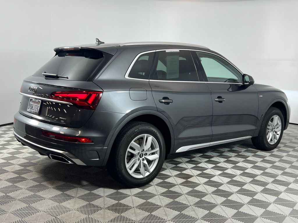 Thumbnail: 2023 Audi Q5 - 5