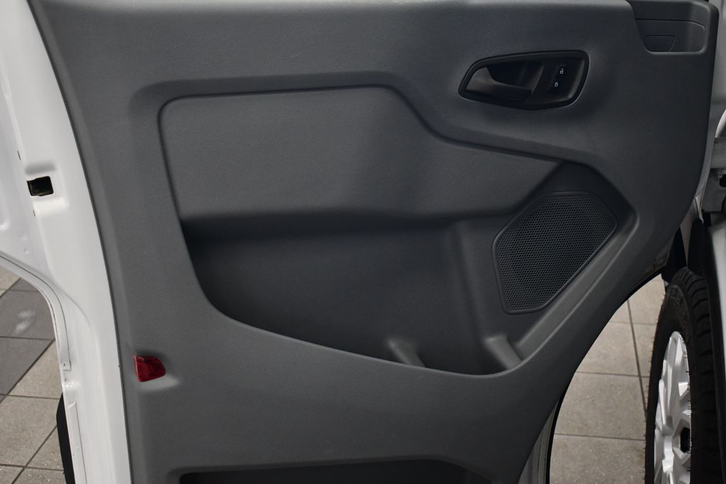 Thumbnail: 2016 Ford Transit Series - 13