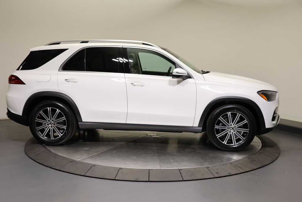 Thumbnail: 2026 Mercedes-Benz GLE - 8