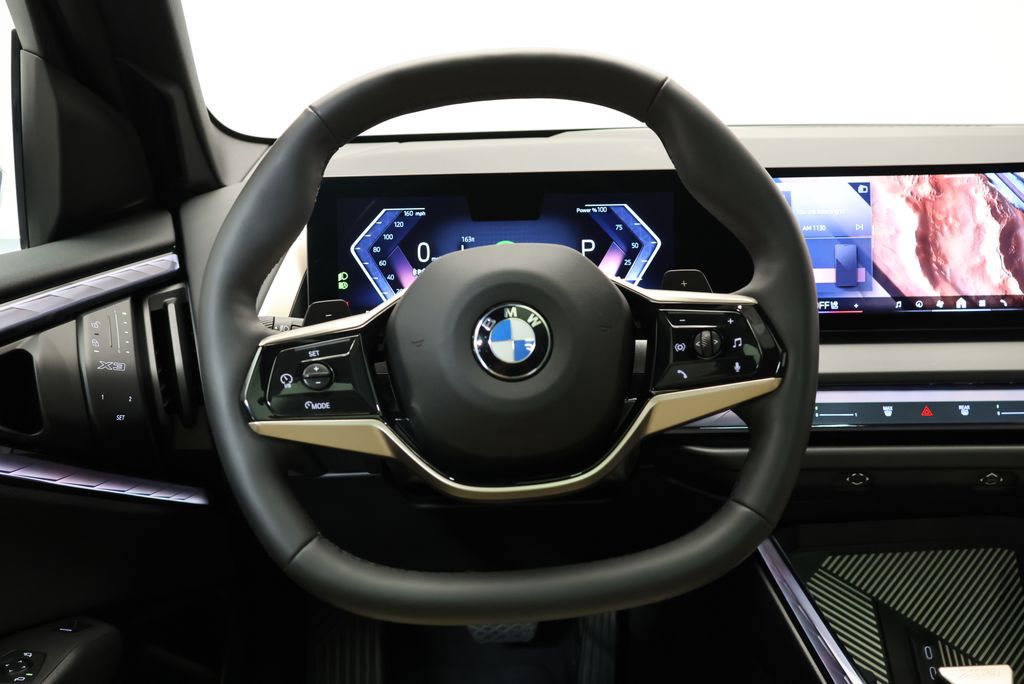 Thumbnail: 2025 BMW X3 - 19
