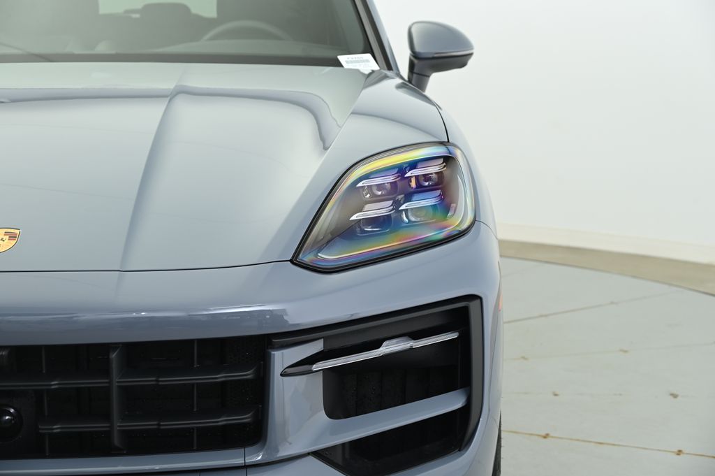Thumbnail: 2025 Porsche Cayenne - 12