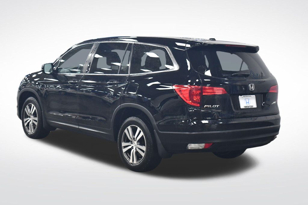 Thumbnail: 2018 Honda Pilot - 5