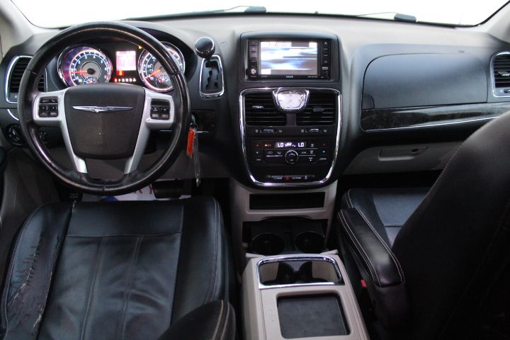 Used Car 2013 Chrysler Town & Country  Sports Van Touring Front Wheel Drive For Sale Under $10,000 In Georgetown, Texas