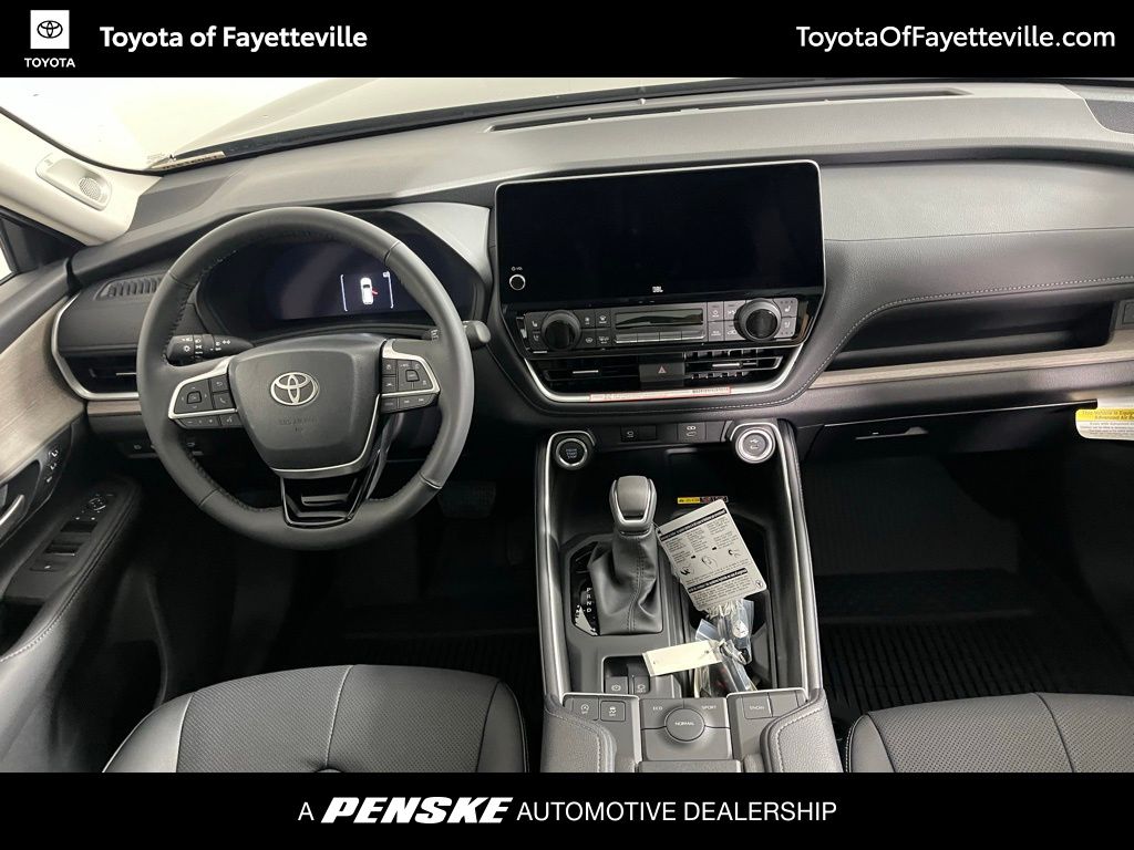 Thumbnail: 2026 Toyota Grand Highlander - 15