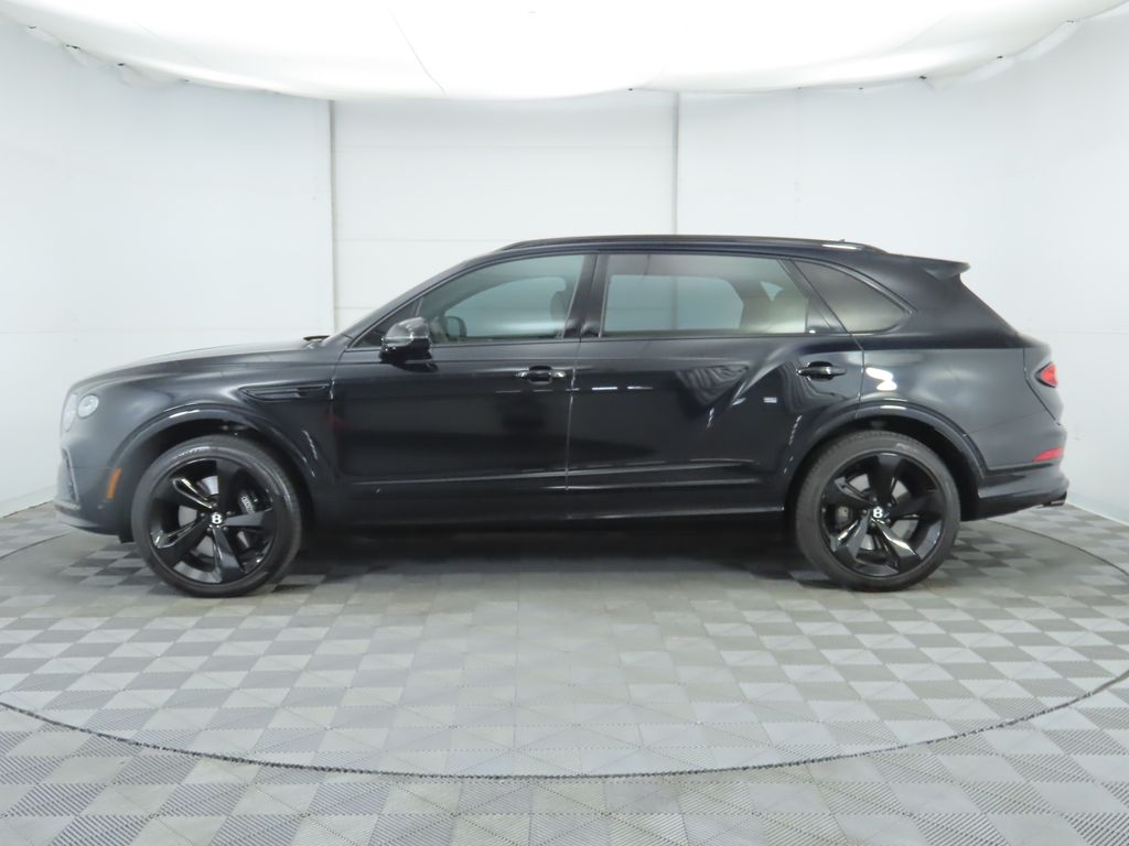 Thumbnail: 2023 Bentley Bentayga - 8