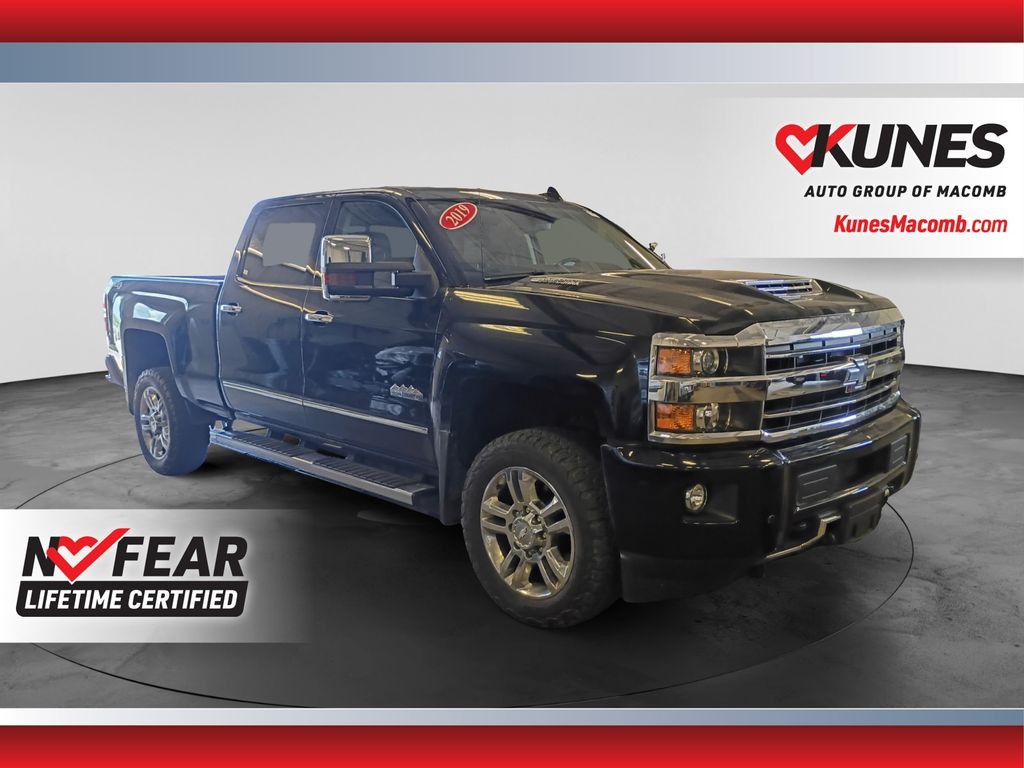 Black 2019 Chevrolet Silverado 2500HD Pickup Truck Four-Wheel Drive 6-Speed Automatic