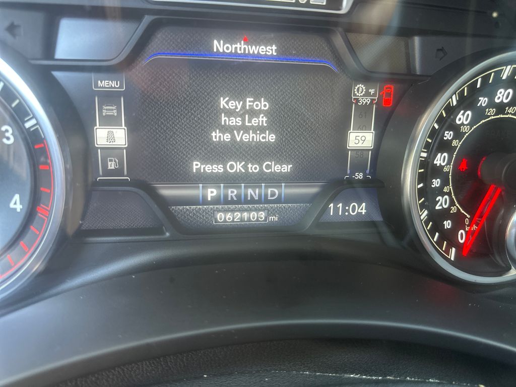 Used 2023 White Ram Laramie image 11