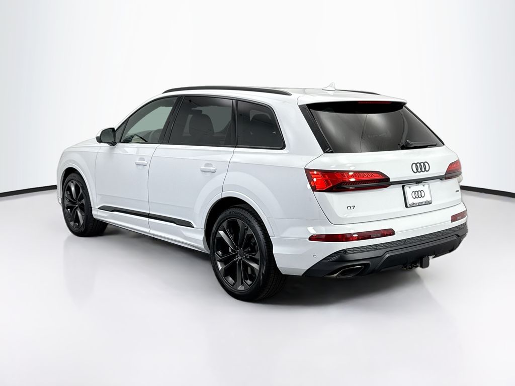Thumbnail: 2026 Audi Q7 - 7