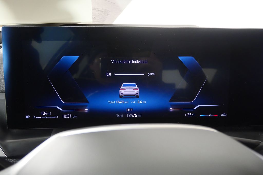 Thumbnail: 2025 BMW 3 Series - 23