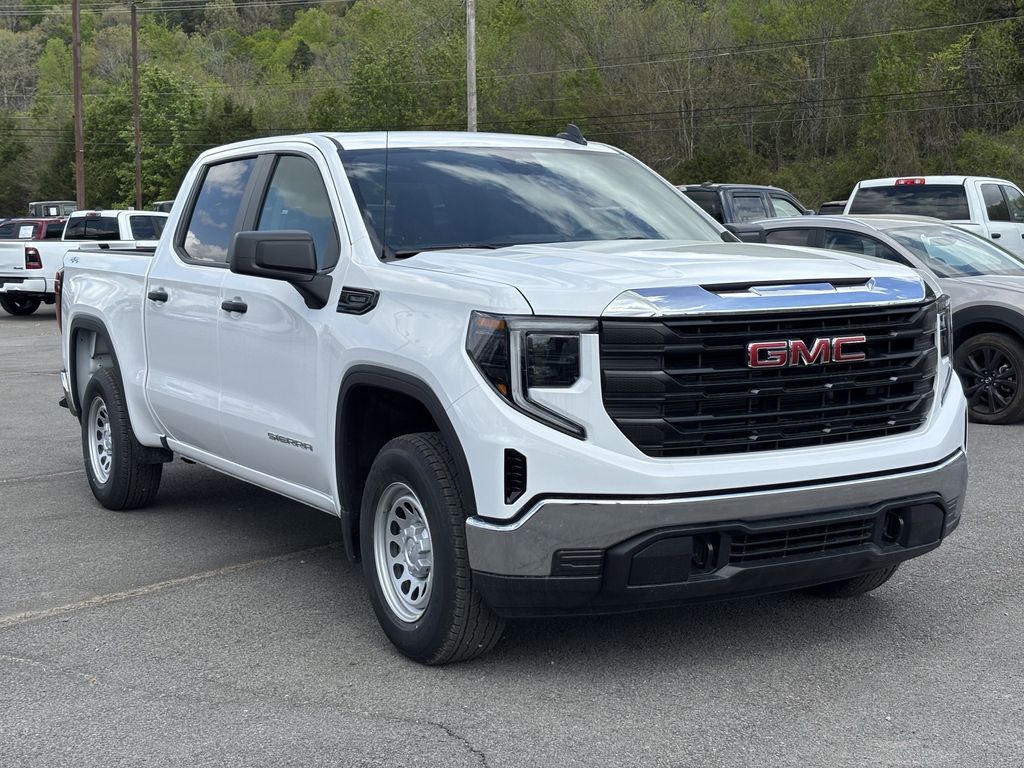 View vehicle photo 4