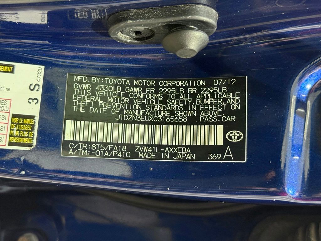 Thumbnail: 2012 Toyota Prius v - 28
