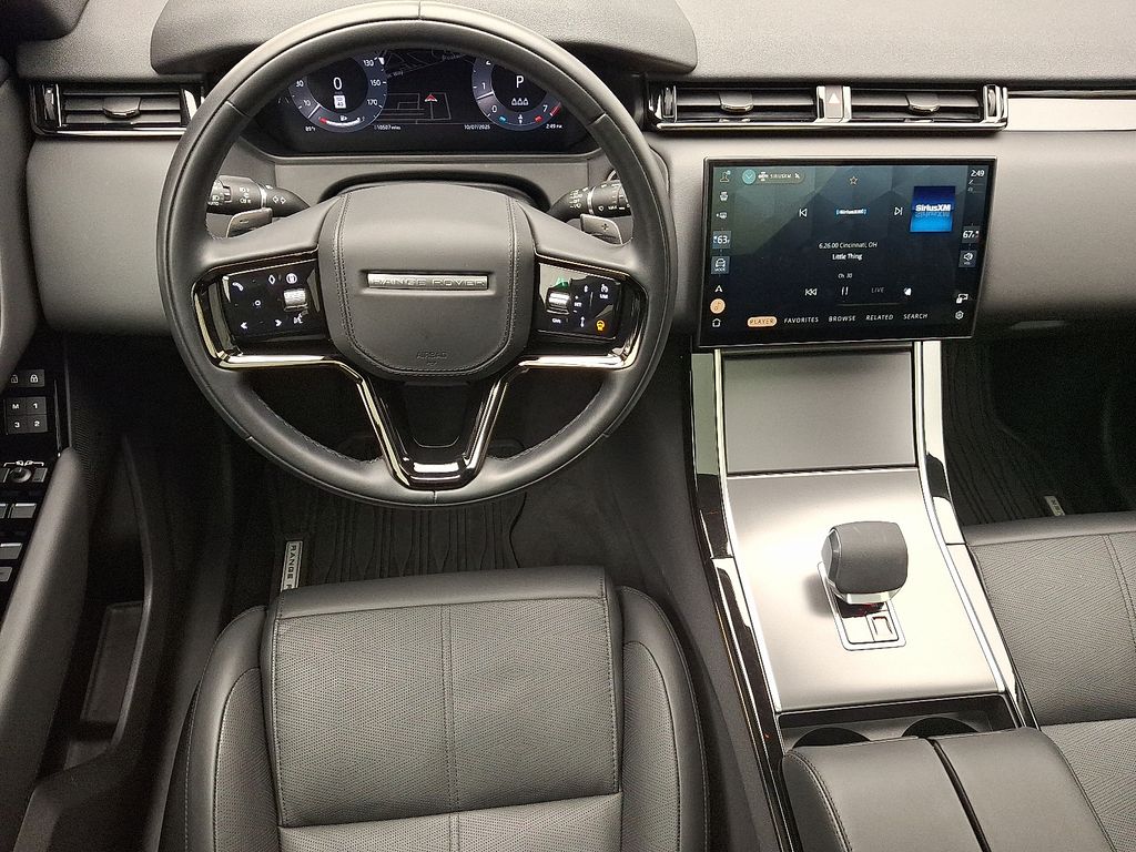 Thumbnail: 2025 Land Rover Range Rover Velar - 11