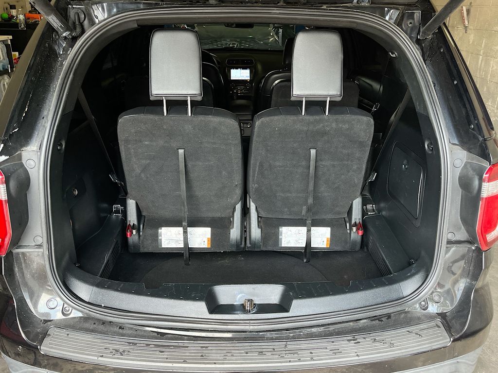 Used 2019 Black Ford XLT image 27