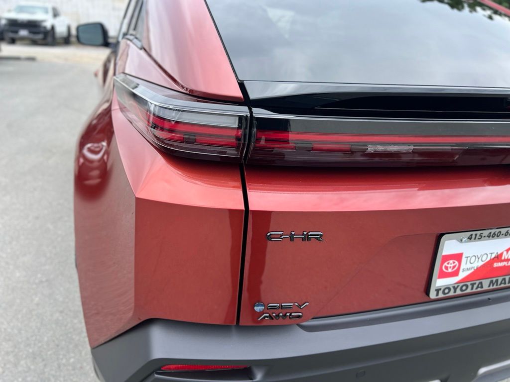 New 2026 Toyota C-HR SUV