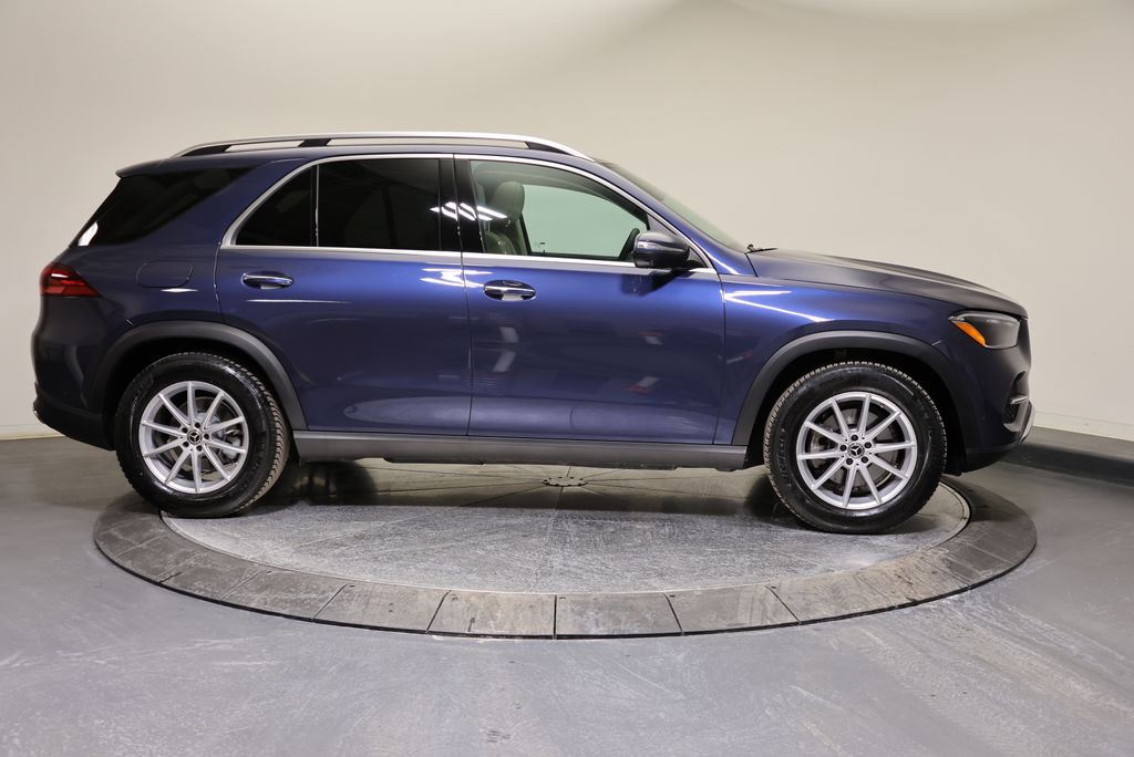 Thumbnail: 2026 Mercedes-Benz GLE - 8