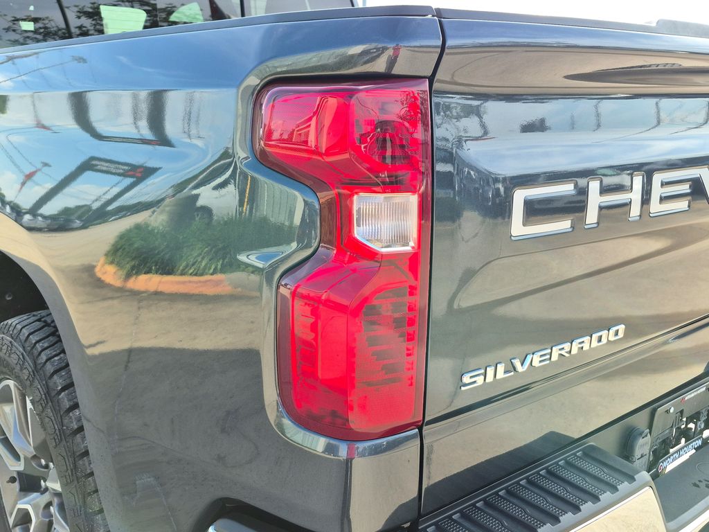 2021 Chevrolet Silverado 1500 LT - 10