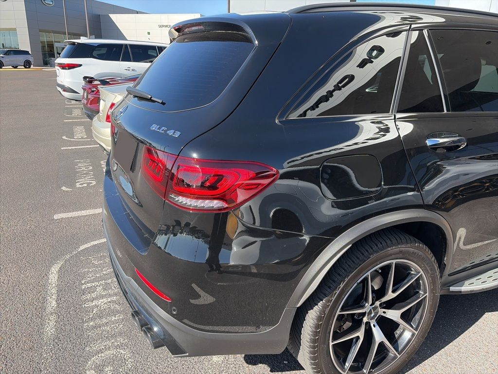 Thumbnail: 2021 Mercedes-Benz GLC - 4