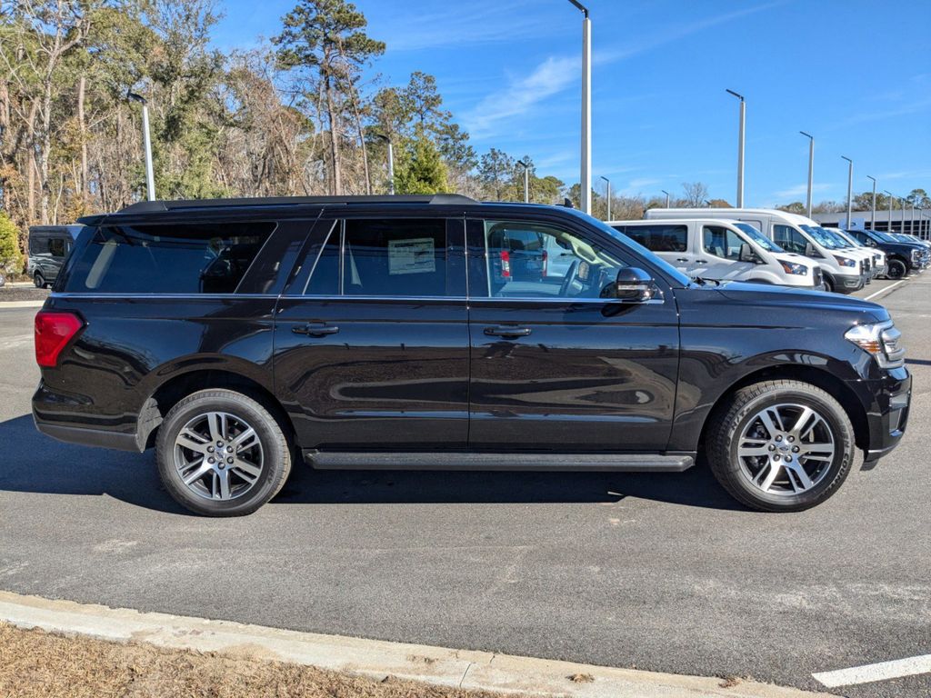 2024 Ford Expedition MAX XLT
