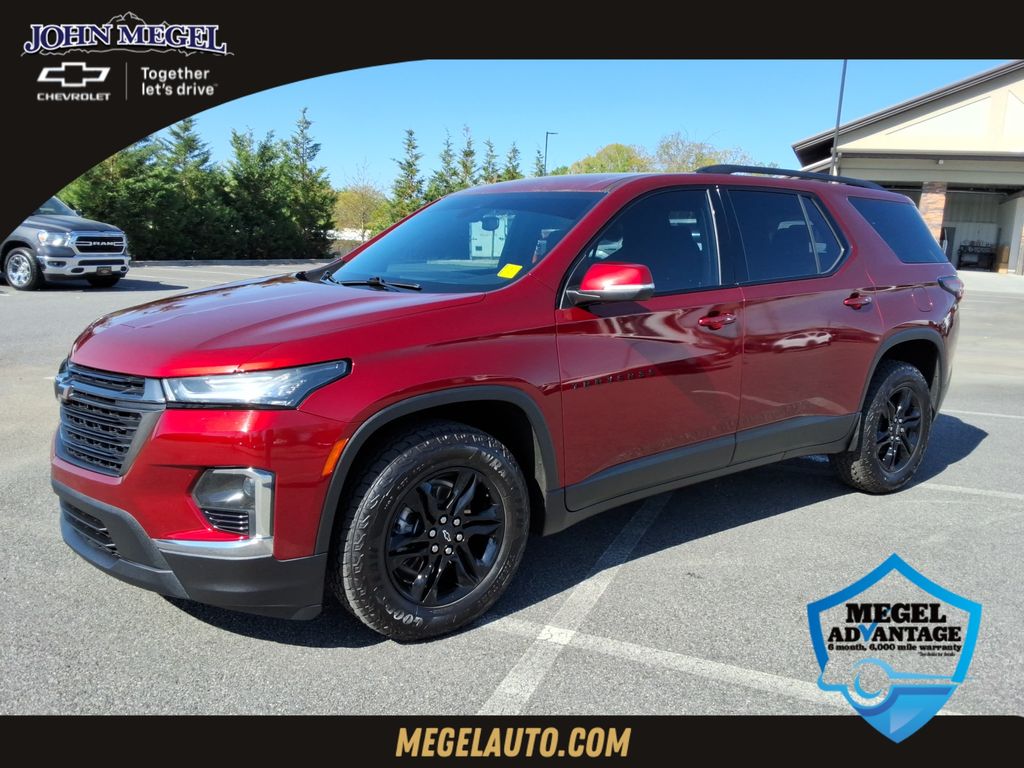 Radiant Red Tintcoat 2023 Chevrolet Traverse LT Cloth FWD SUV / Crossover Front-Wheel Drive 9-Speed Automatic
