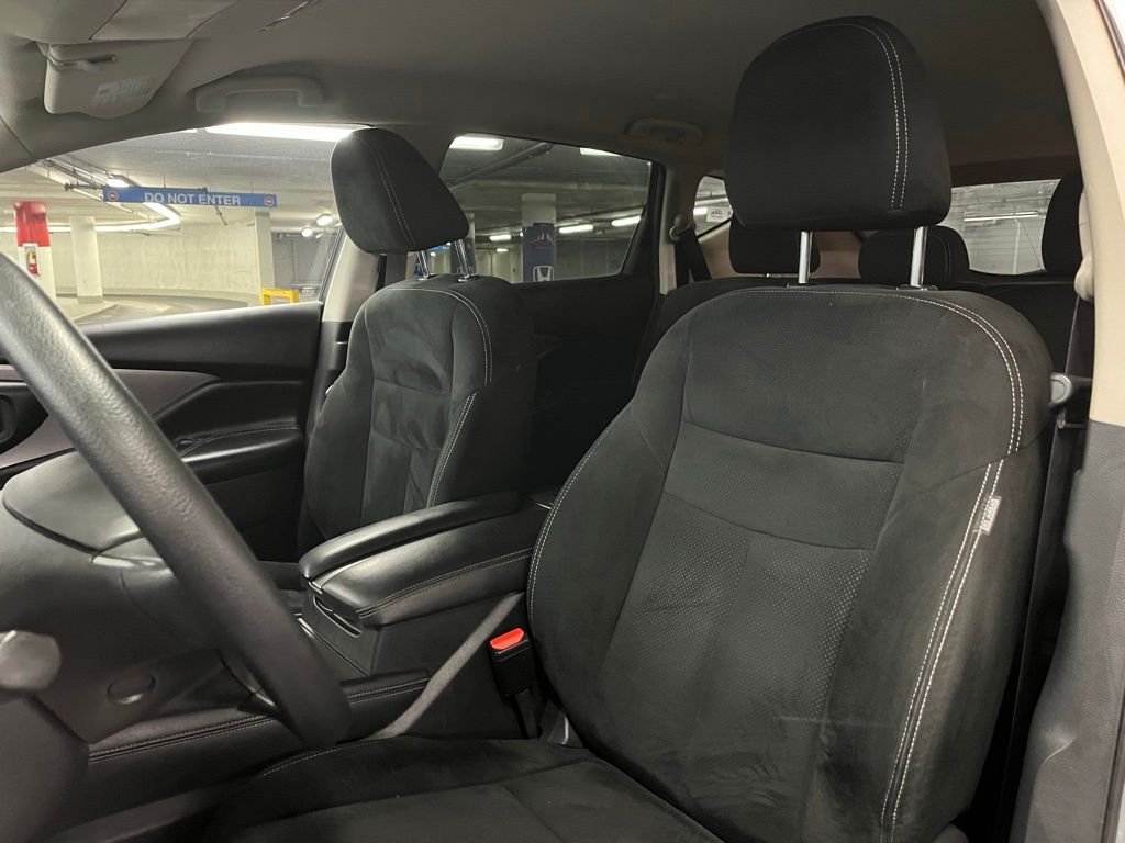2019 Nissan Murano S photo 13