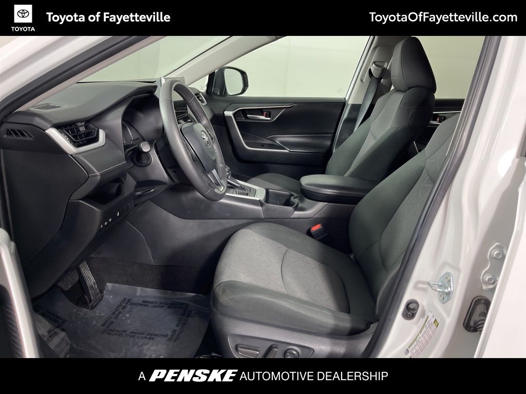 Thumbnail: 2024 Toyota RAV4 - 22