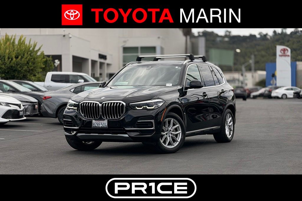 Black Sapphire Metallic 2022 BMW X5 SUV / Crossover All-Wheel Drive 8-Speed Automatic