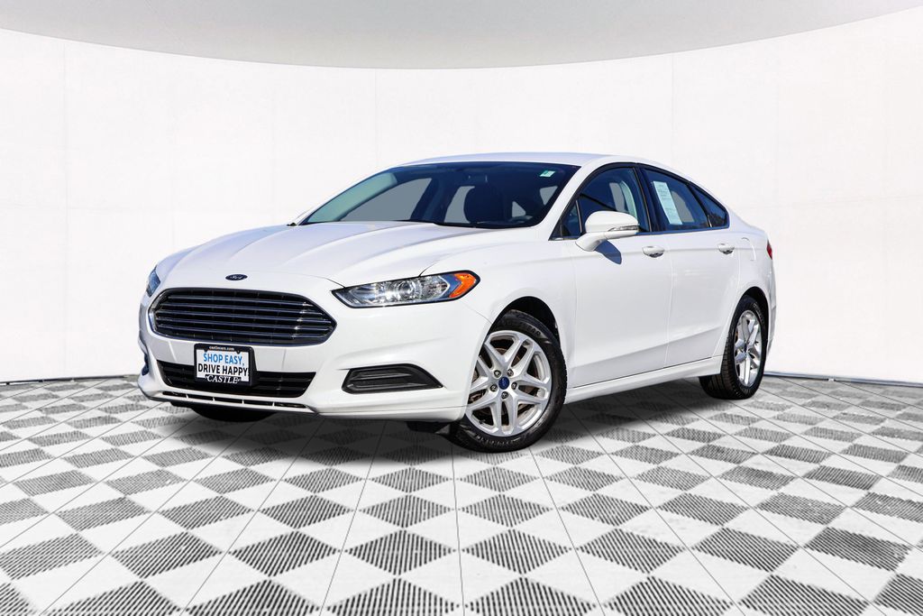 2016 Ford Fusion SE 2