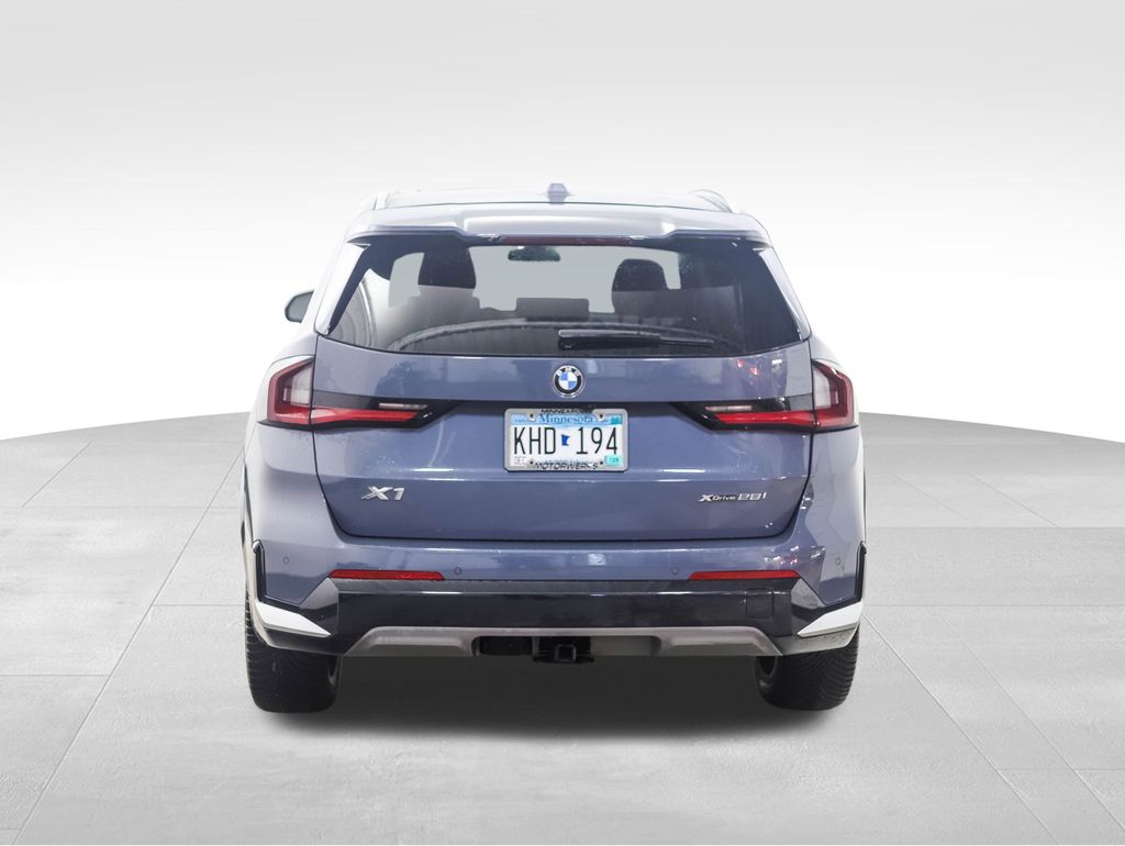 Thumbnail: 2023 BMW X1 - 4