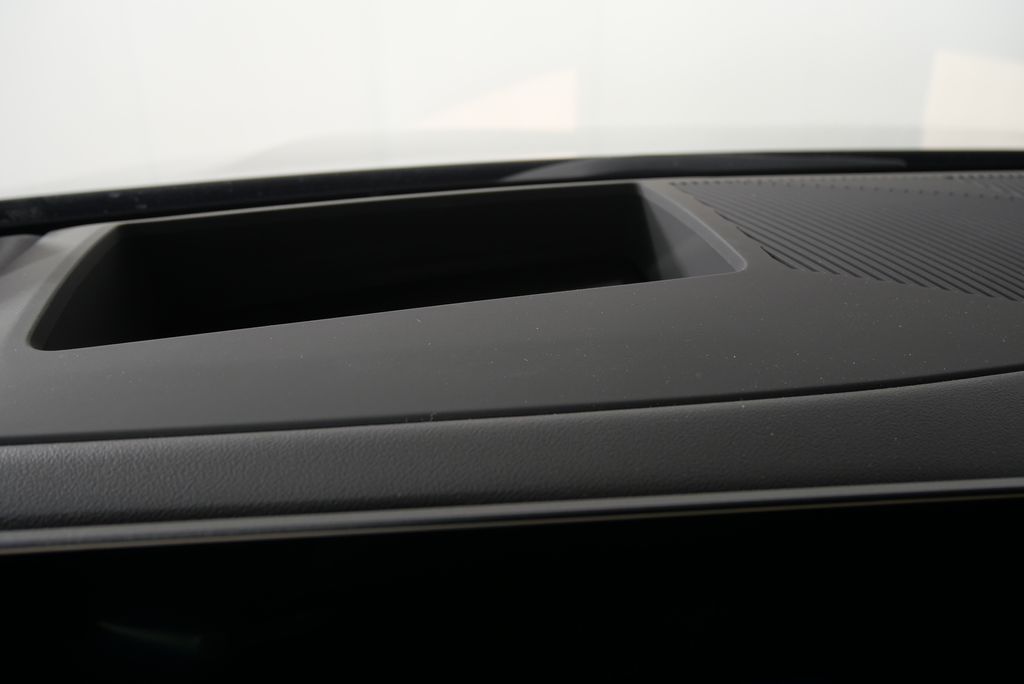 2024 BMW 5 Series 530i 23