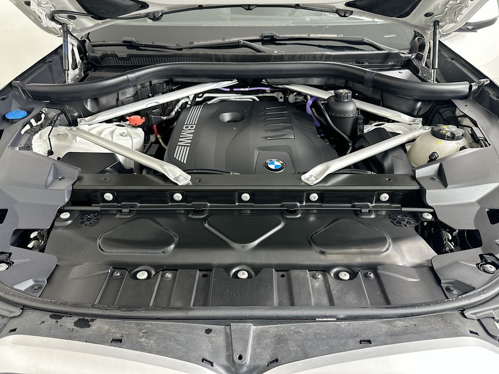 Thumbnail: 2024 BMW X5 - 32