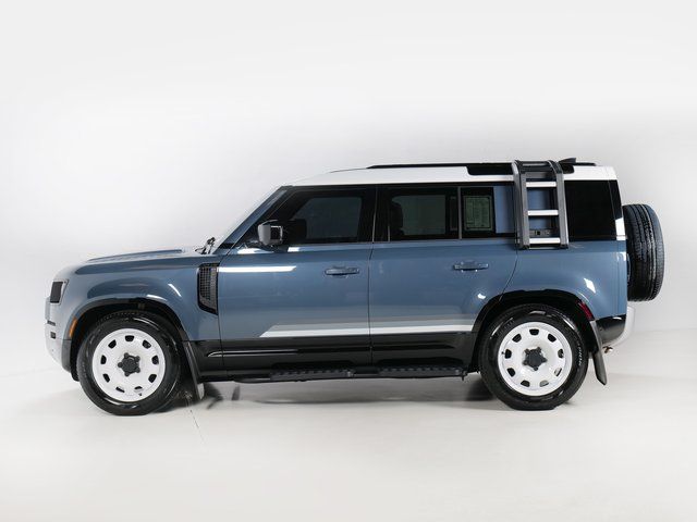 Used 2025 Blue Land Rover S image 6