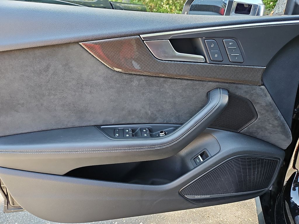 Thumbnail: 2019 Audi S5 - 12