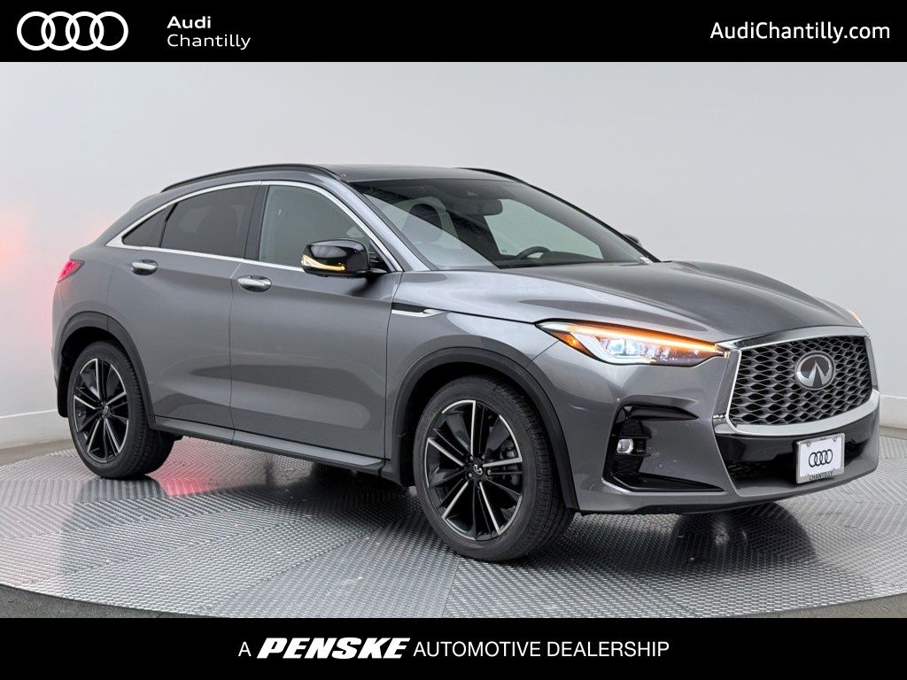 2022 INFINITI QX55 Essential's photo