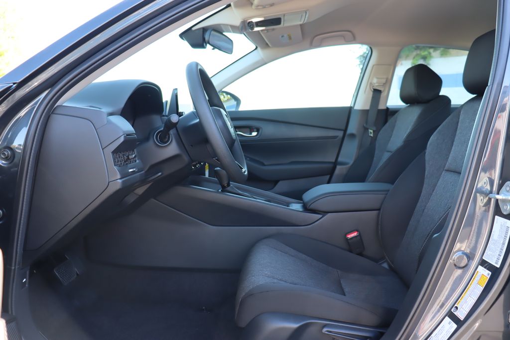 Thumbnail: 2025 Honda Accord - 25