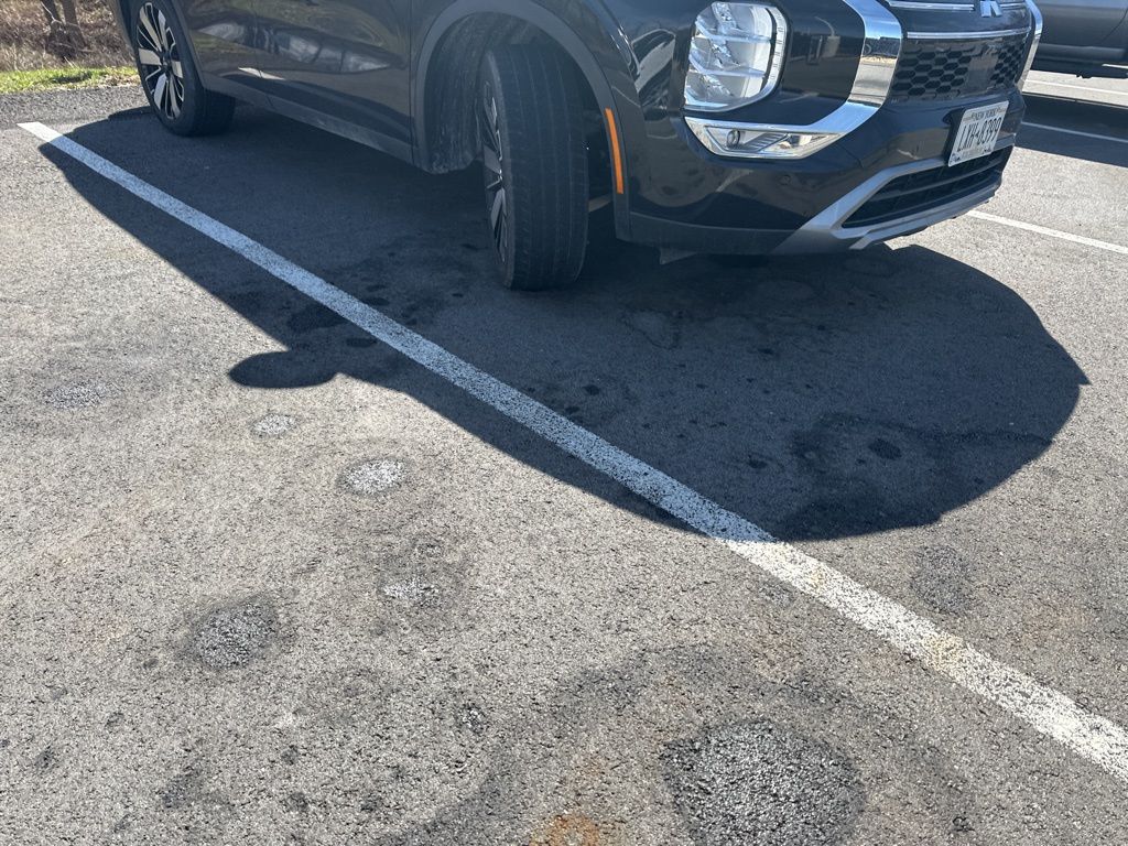 2025 Mitsubishi Outlander SE FWD